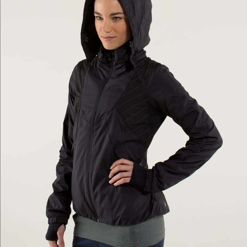 Lululemon hustle jacket - waterproof